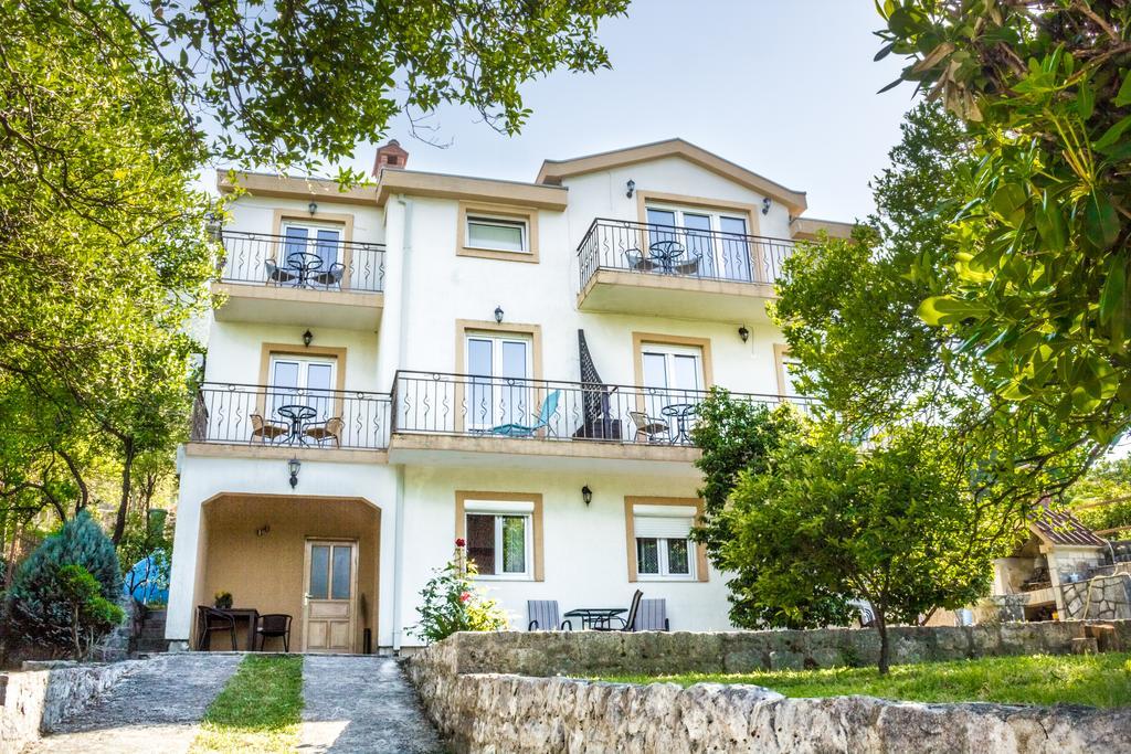 Apartmani Stanovcic Donji Morinj Ngoại thất bức ảnh